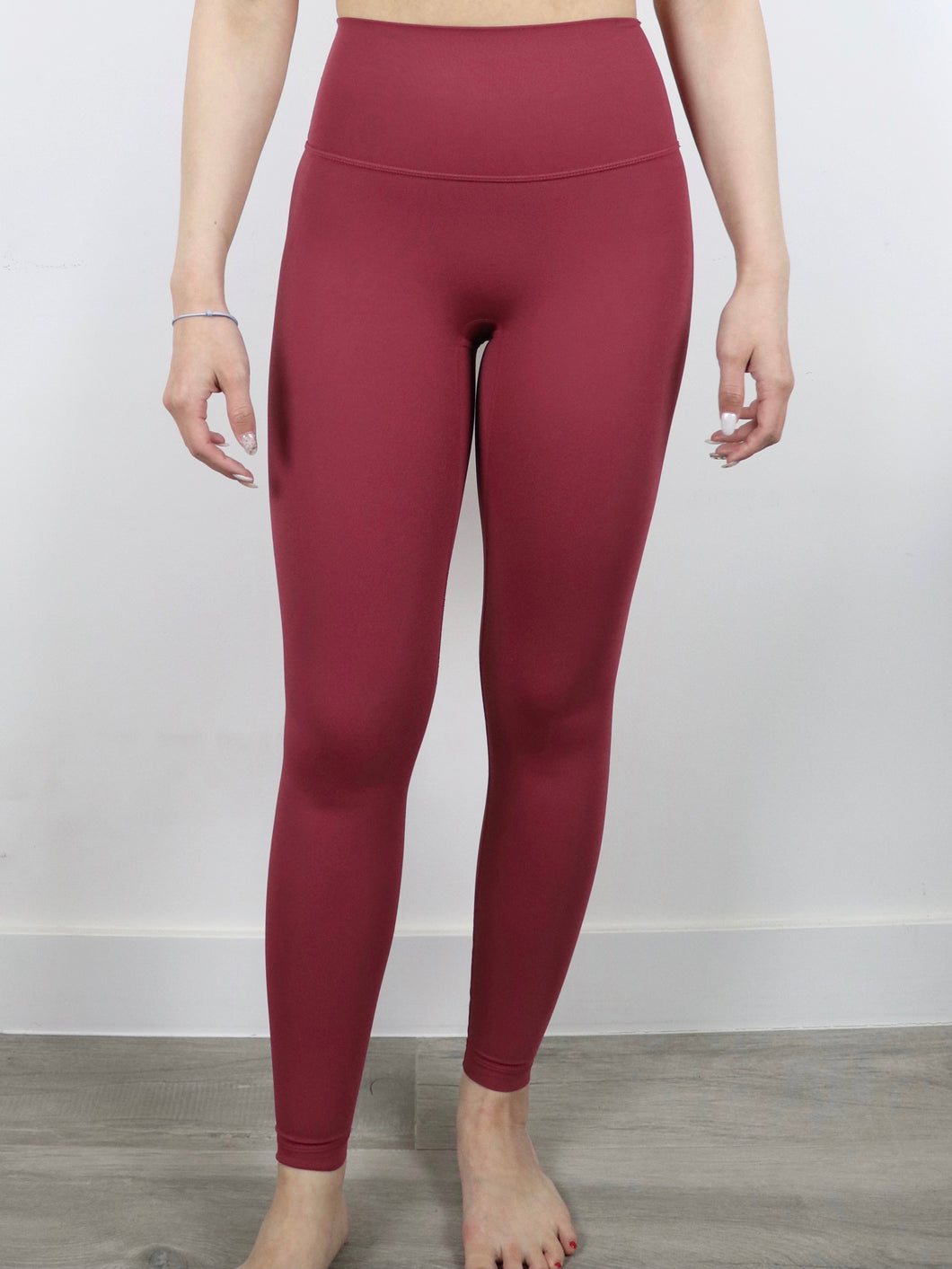 Inner Back Pocket Leggings - Burgundy Red