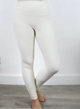 Load image into Gallery viewer, Textured Leggings - Cream White
