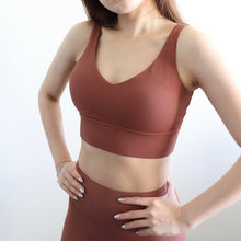 Load image into Gallery viewer, Contour Sports Bra - Maple
