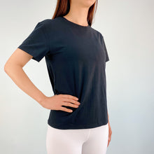 Load image into Gallery viewer, Everyday Tee Regular Fit - Jet Black
