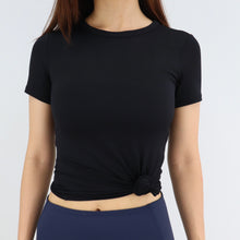 Load image into Gallery viewer, Slim Fit Basic T - Jet Black
